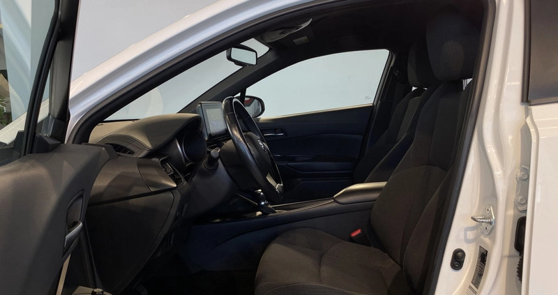 Toyota C-HR cena 84900 przebieg: 68800, rok produkcji 2019 z Drzewica małe 254